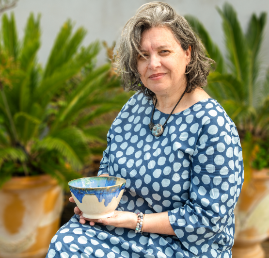 Nathalie Puech-Maurel, fondatrice de l’atelier céramique à Pignan